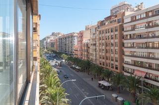 Lloguer Apartament a Ensanche-Diputación. Apartamento en centro de alicante