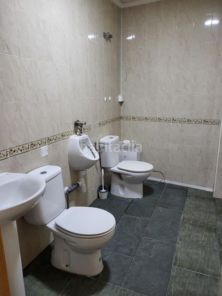 Foto b8e35998-36f4-4d1e-b9fb-b805df6ed896. Local comercial a San Miguel de Salinas