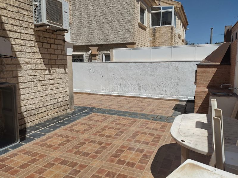 Foto 100c672d-8111-46b7-8703-d5f78c916bd6. Casa aparellada amb calefacció aparcament a San Javier San Javier