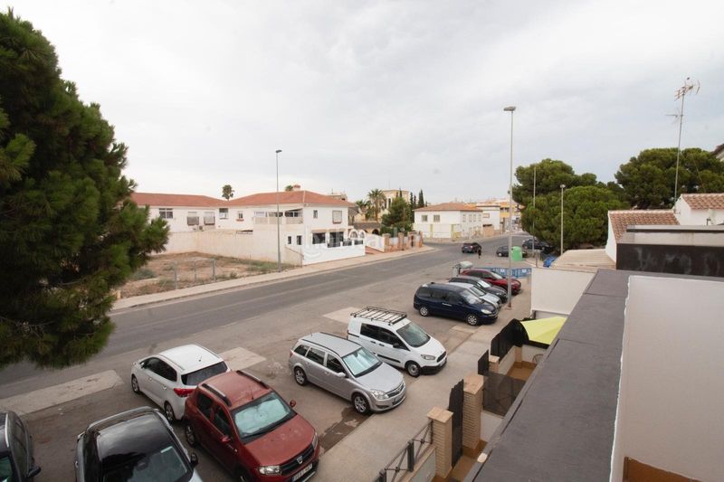 Foto 494c929e-2568-442d-9a56-1357747b8dc8. Casa adossada amb aparcament piscina a San Javier San Javier