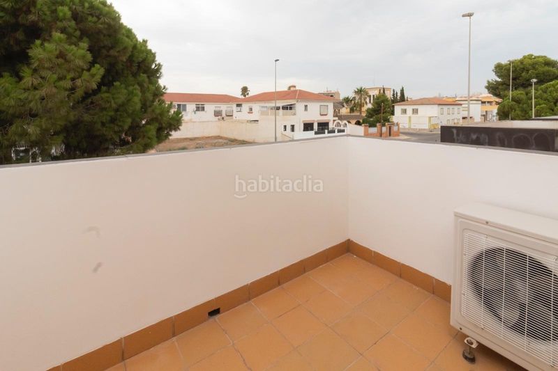 Foto a6d0187c-5abf-40a9-9232-76f159bbfc5f. Casa adossada amb aparcament piscina a San Javier San Javier