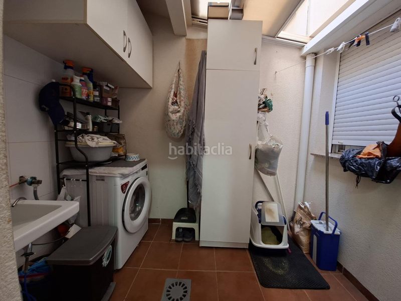 Foto b9b13a05-1e47-4a06-bbff-38b5d1959e93. Casa adossada amb aparcament piscina a San Javier San Javier