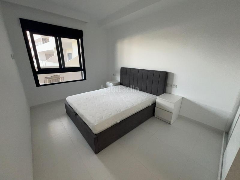 Foto 485af79e-5bfe-4950-8159-e356d3122b8e. Piso precioso apartamento seminuevo en San Miguel de Salinas