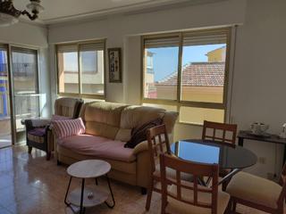 Pis  Calle de joaquín ortuño. Piso 3 habitaciones y 2 baños en el centro de san miguel de sali