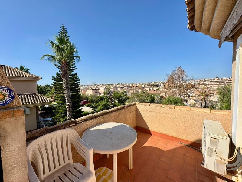 Foto 004a6b09-e8d6-4c71-897b-4f2eeecfe969. Chalet mit heizung parking pool in Punta Prima Orihuela