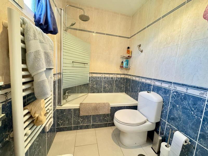 Foto 57959b21-f91e-47c5-9581-d3d62cd5d401. Chalet mit heizung parking pool in Punta Prima Orihuela