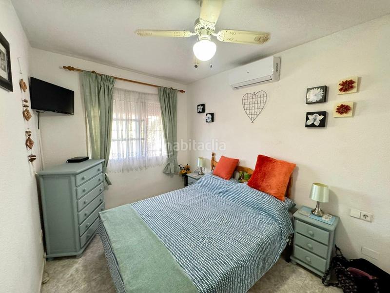 Foto 6791ba5c-fb16-4fb0-94df-d140ddf2ce35. Chalet mit heizung parking pool in Punta Prima Orihuela