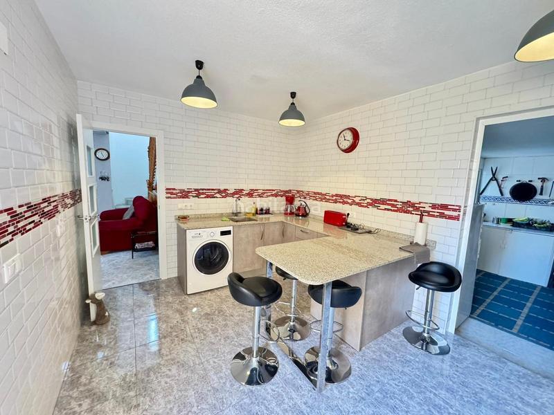 Foto e8ca9f74-1ced-429d-ab16-6ed389d4ba8e. Chalet mit heizung parking pool in Punta Prima Orihuela