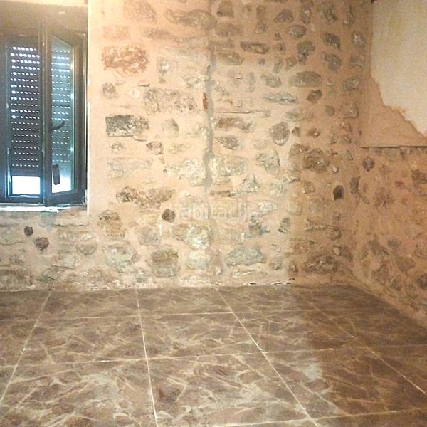 Foto 71b24db4-1b8e-41a7-b7f6-a50dc026bca5. Casa a calle médico solana 10 a Bonillo (El)