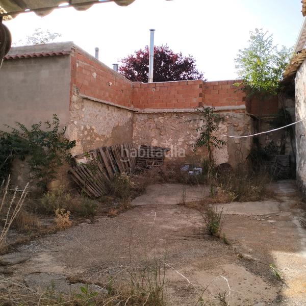 Foto b90385ad-821f-4a66-a6d0-477f85e9ca3a. Casa a calle médico solana 10 a Bonillo (El)