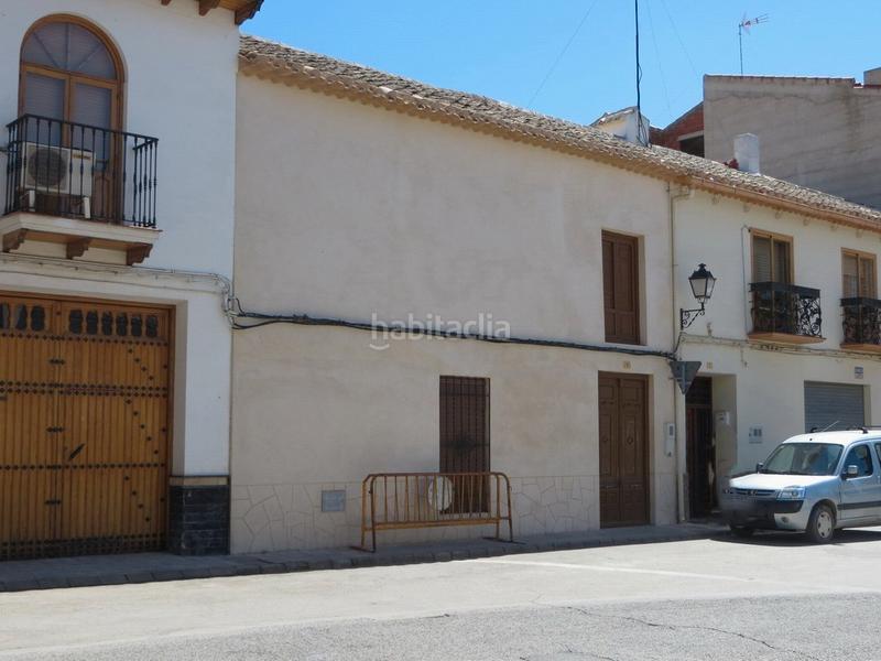 Foto 9313c3a7-fa74-41e4-a5c6-6064b14eb673. Casa in plaza del cazador leonardo requena 8 in Munera