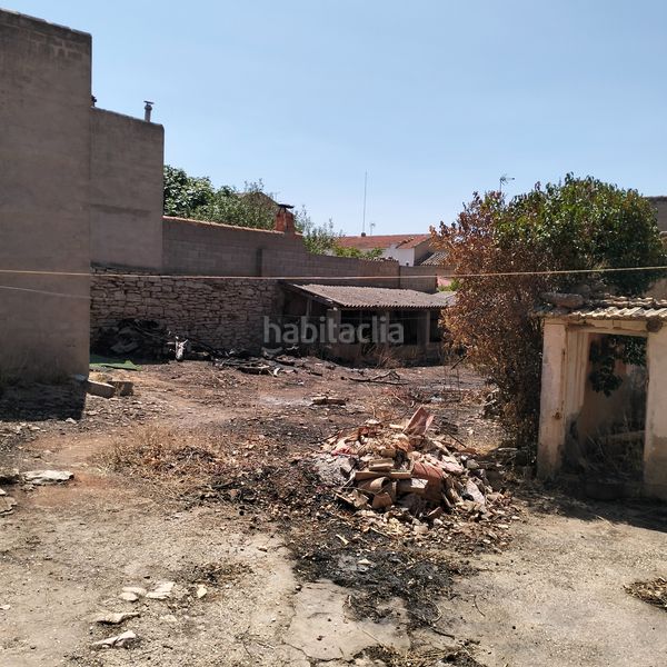Foto 5a592200-6418-4d2e-a99f-fbf20f31e35f. Terreny residencial a calle cementerio 8 a Munera