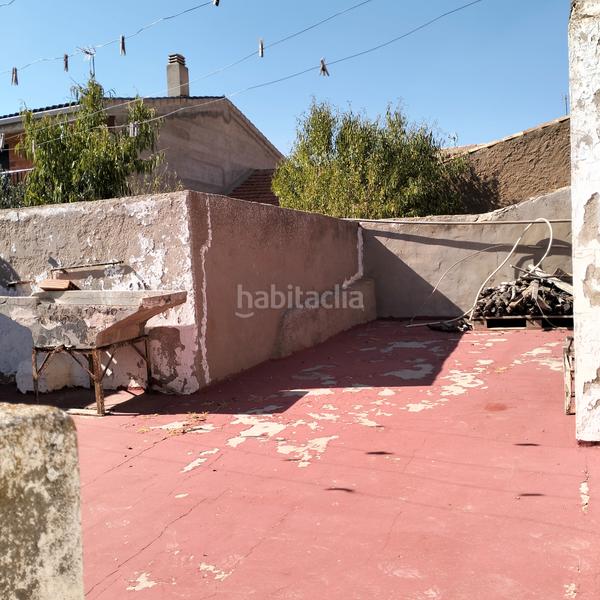 Foto 6aec43f2-021d-47a3-b49f-8864a6feb5bc. Casa amb xemeneia aparcament a Munera