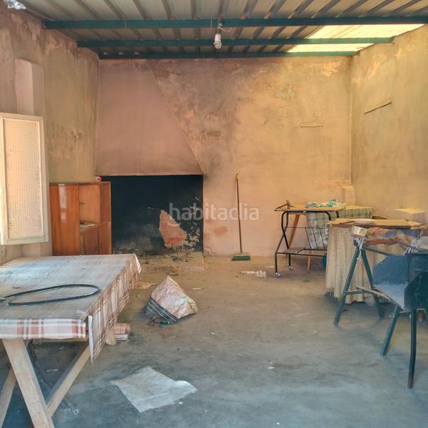 Foto 7402d75d-48c8-40d9-ab86-1e4638d92151. Casa amb xemeneia aparcament a Munera