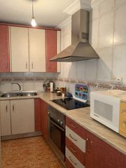 House  Calle feria. Oportunidad en el bonillo: casa lista para disfrutar desde el pr