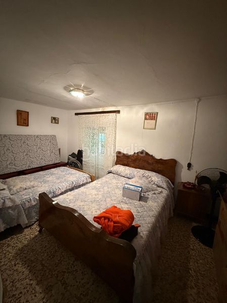 Foto 54132571-6a8a-43eb-af90-f7231fd6a549. Casa amb xemeneia calefacció aparcament a Munera