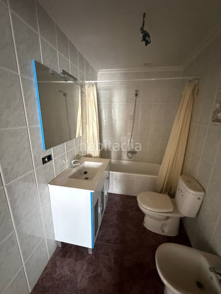 Foto 3ae69a1b-05dd-47d7-b329-88e152032f99. Maison avec cheminée parking dans Bonillo (El)