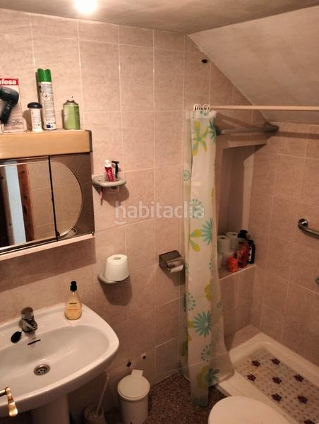 Foto 2a3f3033-3271-47a1-8930-6329e540b0e7. Casa a calle ramón coderque 14 a Munera