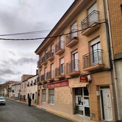 Pis a Calle tilanes 75. ?? piso céntrico en venta – 160 m²