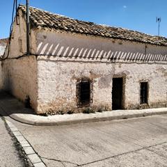 Casa a Calle adolfo bas 16. ?? casa cerca del centro y del mirador – munera ??