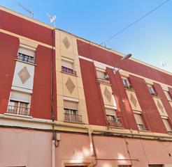 Etagenwohnung in Los Cármenes. Sin posesión cesión de remate inversión
