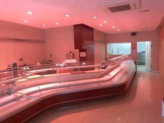 Local Comercial a Avinguda de la sardana 1. Carnisseria xarcuteria espectacular, només cal pujar la reixa.