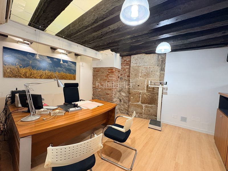 Foto 1b283e30-1aed-40d4-a13d-8f60418e209c. Rent business premise in calle cebadería 9 in Centro Valladolid