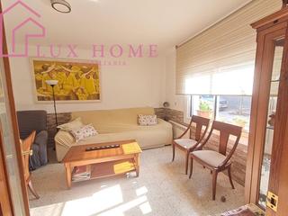 Casa adossada a Santa Eullia de Ronana