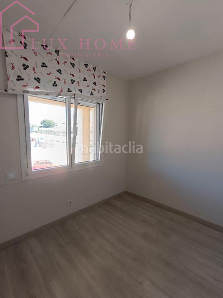 Foto 6562fea2-b83d-440a-b48c-c547036dff71. Casa adossada amb calefacció a Polinyà