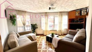 Appartement à Santa Perpètua de Mogoda. Oportunidad en santa perpètua de mogoda  zona can filua!