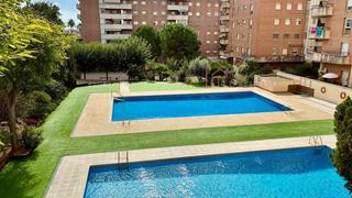 Planta baixa a Muntanyeta. Bajos duplex castelldefels