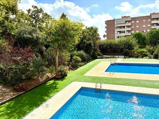 Planta baja en Muntanyeta. Bajos duplex castelldefels