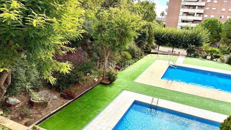 Foto 6cf421e5-d861-4bfc-aefb-2af26493e184. Planta baixa amb calefacció piscina a Muntanyeta Castelldefels