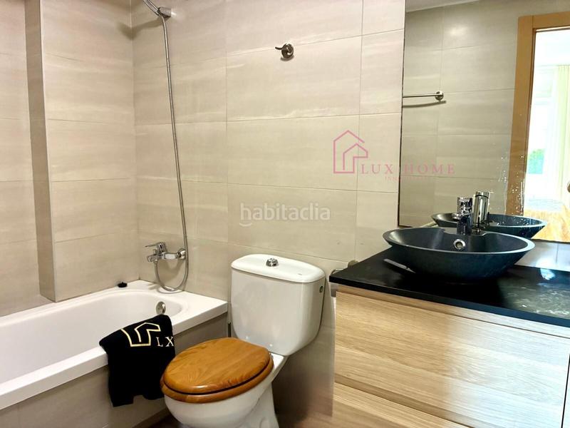 Foto cd1c701f-9aa8-4064-9693-db6767b50328. Planta baja bajos duplex en Muntanyeta Castelldefels