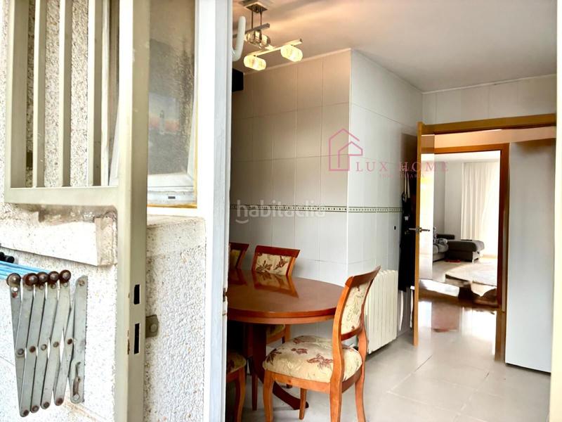 Foto d1cc8ea0-8340-46ca-a6b0-d3fc636f5873. Planta baja bajos duplex en Muntanyeta Castelldefels