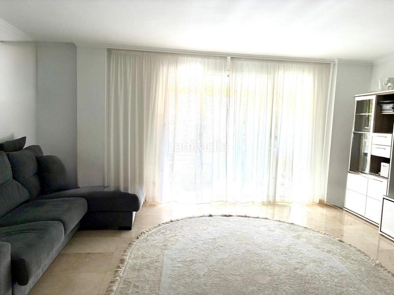 Foto ebdb26b0-241f-42d4-8b54-093d4e78ed8b. Planta baja bajos duplex en Muntanyeta Castelldefels