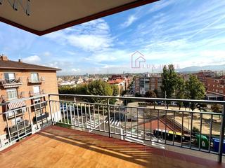 Appartamento in Santa Perpètua de Mogoda. !! vive en un entorno ideal