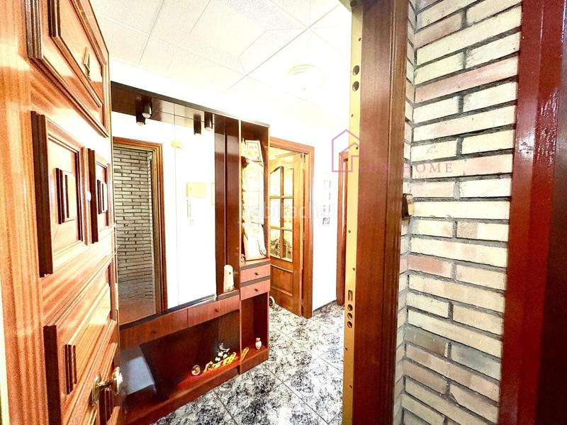 Foto d430bd4a-9391-44af-bb10-aff6418065e7. Appartamento con riscaldamento in Santa Perpètua de Mogoda