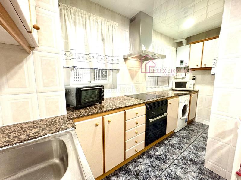 Foto fcf27b35-0e19-4dfc-8fcd-eabe8ad406c6. Appartamento con riscaldamento in Santa Perpètua de Mogoda