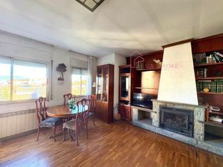 Penthouse in Santa Perpètua de Mogoda. Duplex en el centro de santa perpetua