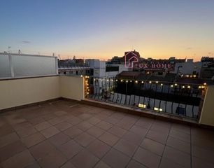 Haus in Santa Perpètua de Mogoda. Casa adosada en el centro de santa perpetua