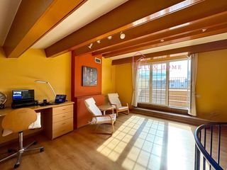 Casa a Santa Perpètua de Mogoda. Casa adosada en el centro de santa perpetua