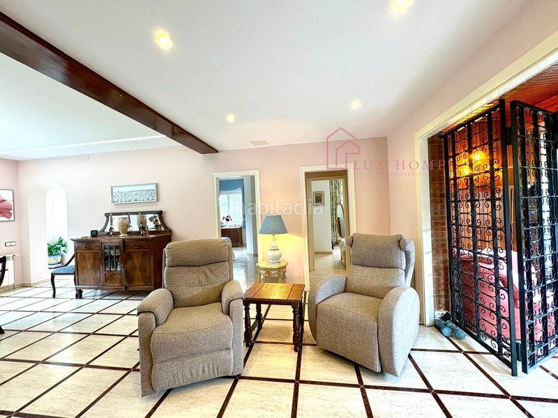 Foto 90b4e856-2f3a-4423-b745-18593ec6f49e. Chalet casa en Vilanova del Vallès