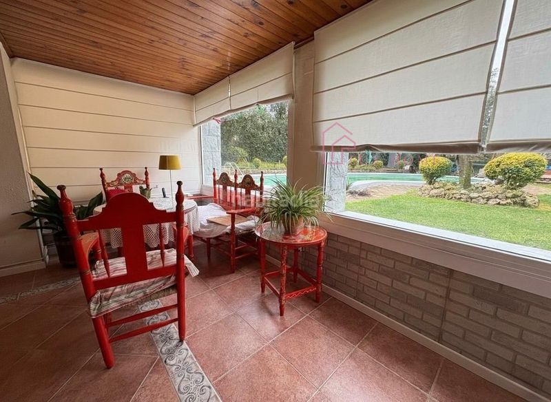 Foto cba5bb3b-bbd3-4b23-9457-2a84f96eb9ab. Chalet casa en Vilanova del Vallès