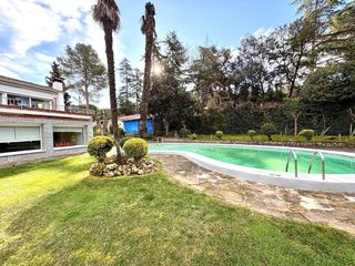 Chalet in Vilanova del Vallès. Casa en vilanova del vallès