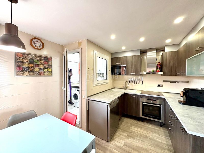 Foto 87ea79d8-a22a-4a83-b800-bbbd03fc9f38. Casa adossada amb calefacció aparcament a Lliçà de Vall