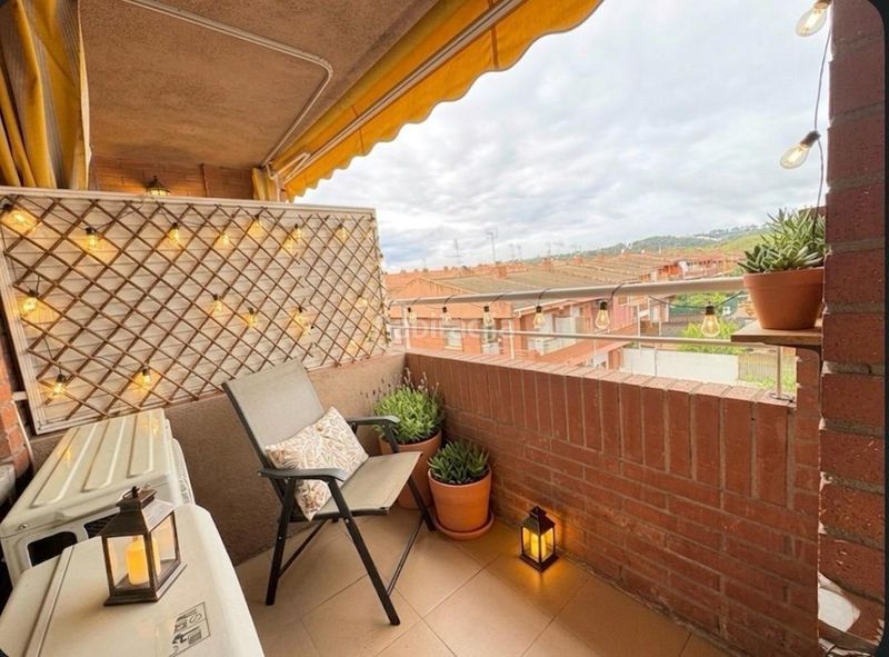 Foto 89b48ce8-26f5-4a19-9572-2ed969c29ac9. Casa adossada amb calefacció aparcament a Lliçà de Vall