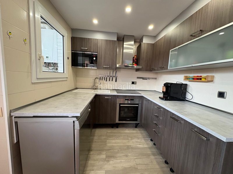 Foto b66f21fc-5078-48a7-a296-333fdc0c6b85. Casa adossada amb calefacció aparcament a Lliçà de Vall