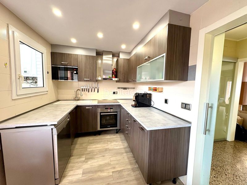 Foto f8741111-41a1-4524-84cb-bb6fa39f3c01. Casa adossada amb calefacció aparcament a Lliçà de Vall