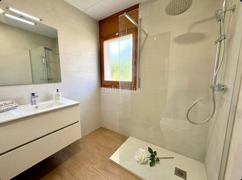 Foto 4d7d1616-bc65-4027-8cee-eb2c0487453d. Casa amb calefacció aparcament a Lliçà d´Amunt
